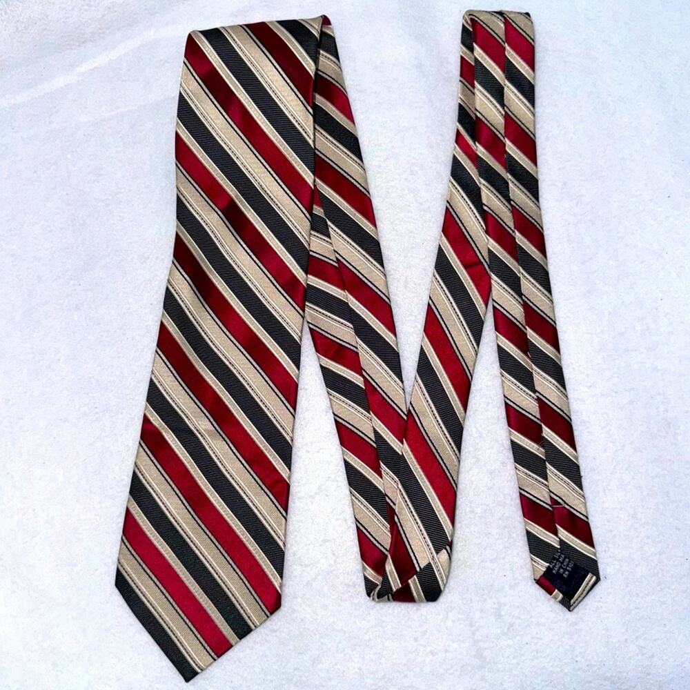 EUC Vintage Men’s Ferucci Handmade 100% Silk Necktie Striped Grey Red & Ivory